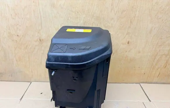 Citroen DS5 Fuse box set 9658447380