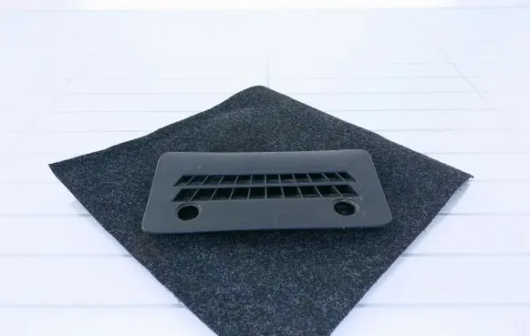 Audi A8 S8 D3 4E Quarter panel pressure vent 4E0819623