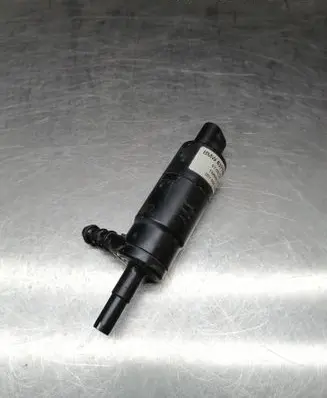 BMW 5 E60 E61 Headlight washer pump 8377430