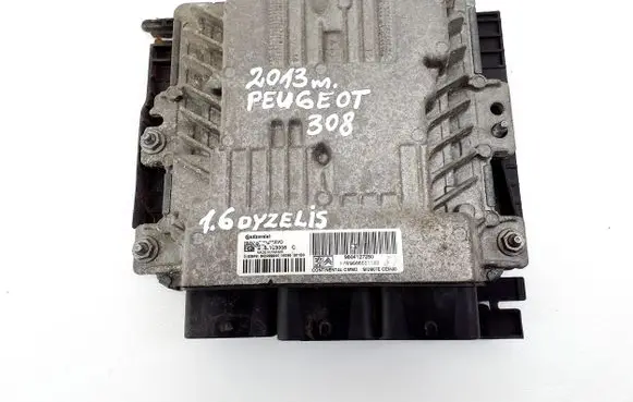 Peugeot 308 Engine control unit/module 9804127280