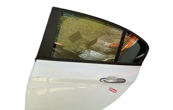 Fiat Tipo Rear door