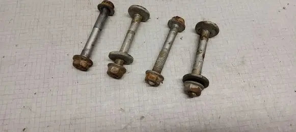 Volkswagen Transporter - Caravelle T5 Rear suspension camber bolt 
