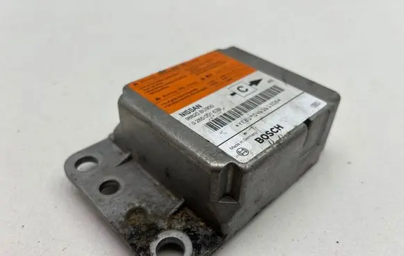 Nissan Almera N16 Airbag control unit/module 98820BU900 0285001639