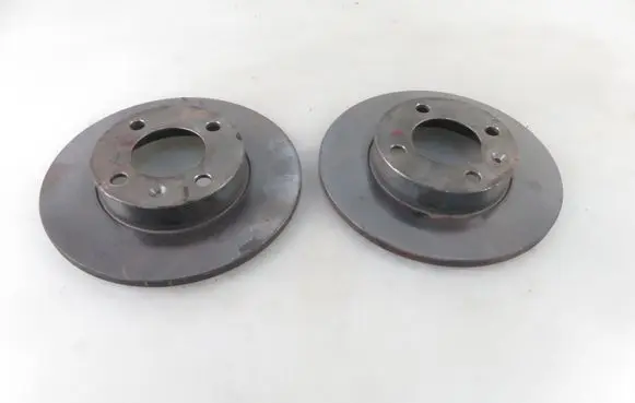Volkswagen Polo III 6N 6N2 6NF Front brake disc 