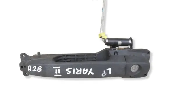 Toyota Yaris Front door exterior handle 