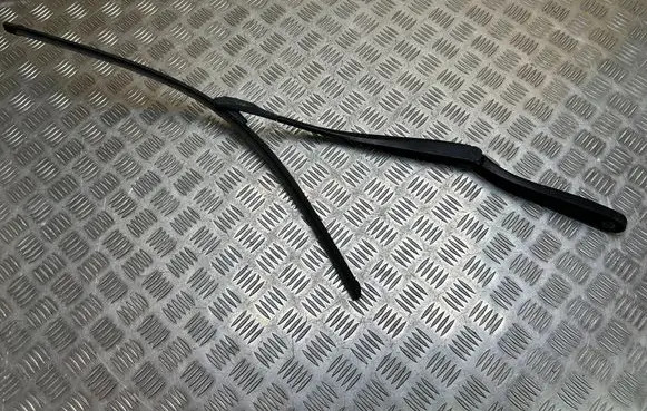 BMW 5 F10 F11 Windshield/front glass wiper blade 7182459
