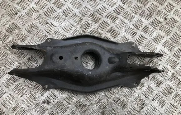 Mercedes-Benz C W205 Rear upper control arm/wishbone A2053521900
