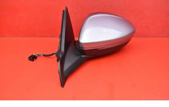 Front door electric wing mirror