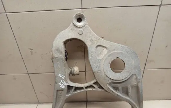 Mercedes-Benz R W251 Rear upper control arm/wishbone 060359106D