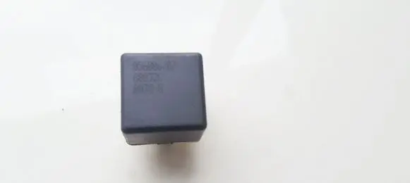 Volkswagen Golf IV Other relay 056006707 68832c