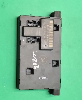 Mercedes-Benz C W203 Door control unit/module 2038201285