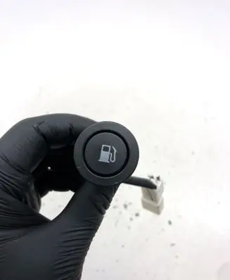 Hyundai ix 55 Fuel tank opening switch 