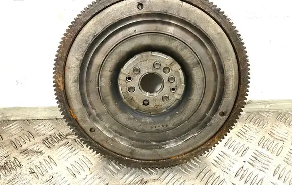 Volvo V60 Dual mass flywheel AV616477BB AV616477 A011001500