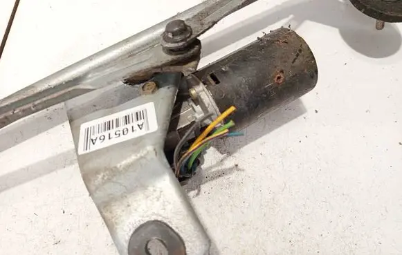 Volvo S70 V70 V70 XC Wiper motor