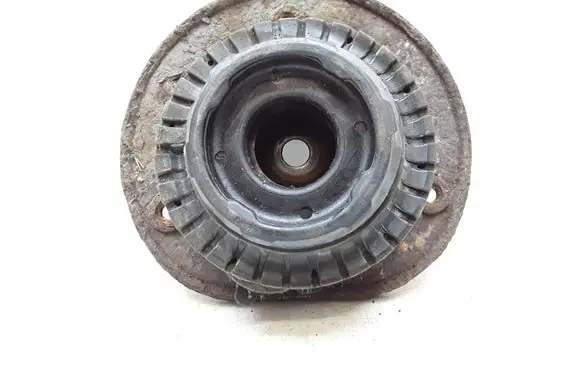 Volvo V70 Front upper strut mount 
