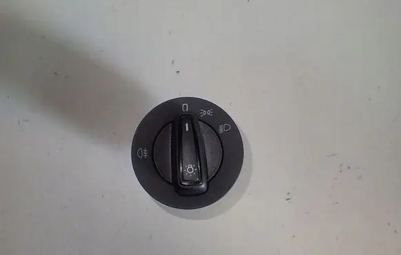 Skoda Octavia Mk3 (5E) Light switch 5E0941431G