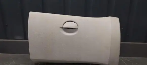 Renault Twingo II Glove box