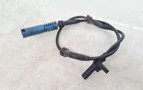 BMW 5 E60 E61 ABS brake wheel speed sensor 61126908705 6908705