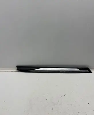 Peugeot 5008 II Fender trim (molding) 9814228977