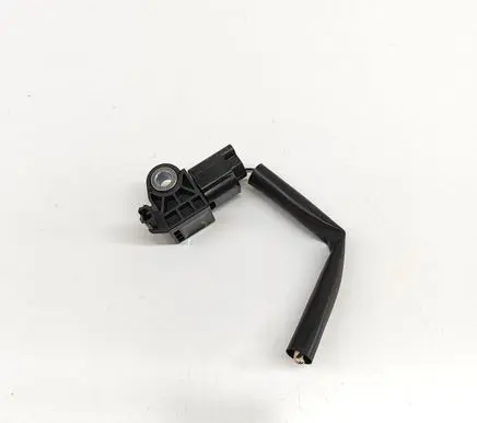 Nissan Qashqai J12 Airbag deployment crash/impact sensor 988306UA0B