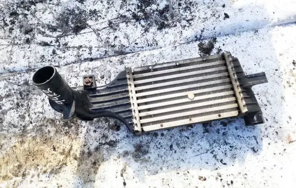 Opel Zafira A Intercooler radiator 24436438df1 24436438