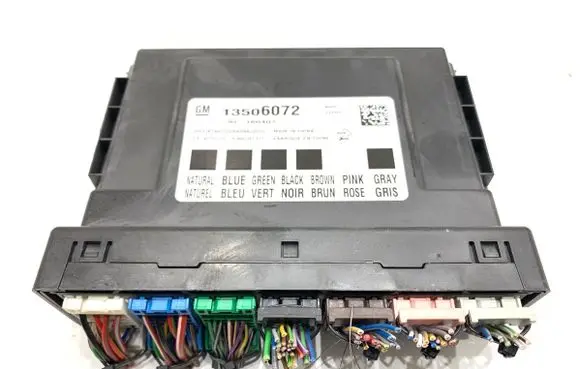 Opel Corsa E Central body control module 13506072