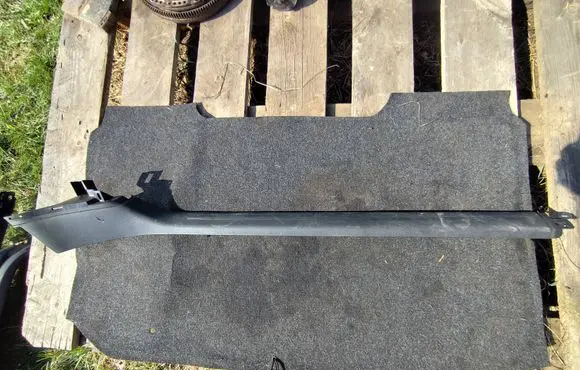 Audi TT Mk1 Front sill trim cover 8N8853905