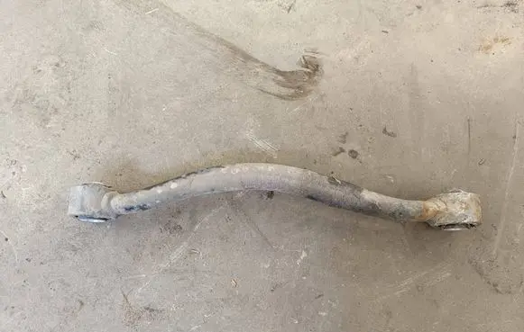 Jeep Grand Cherokee Rear control arm