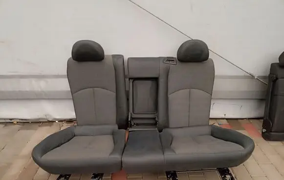 Mercedes-Benz E W211 Rear seat A2119200024