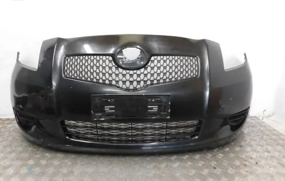 Toyota Yaris Front bumper