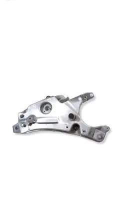 Volvo S90, V90 Fender mounting bracket 31447897