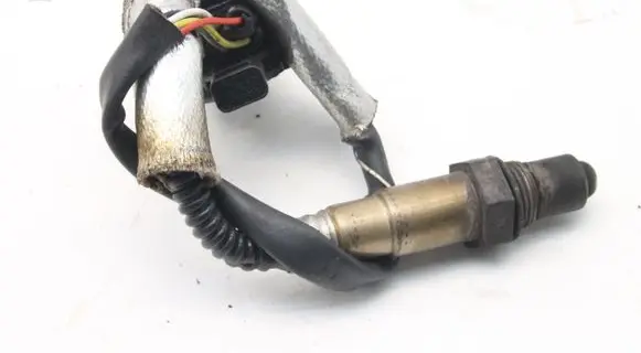 Audi A4 S4 B7 8E 8H Lambda probe sensor 06A906262BE