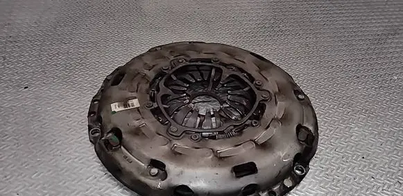 Ford Mondeo MK IV Pressure plate 8689859