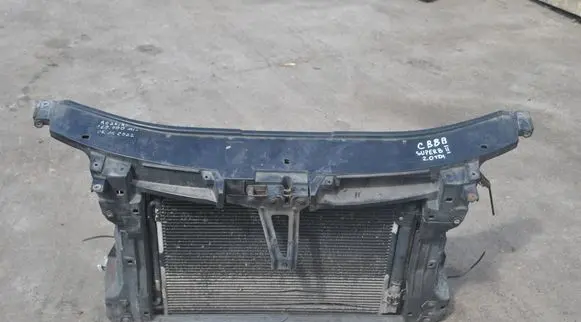 Skoda Superb B6 (3T) Radiator support slam panel