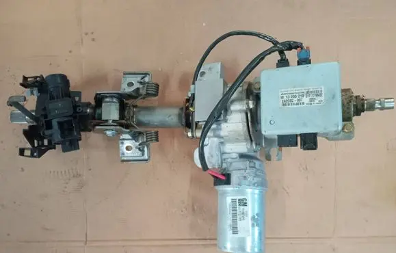 Opel Tigra B Electric power steering pump 93172175 13205210 06201E0110112054