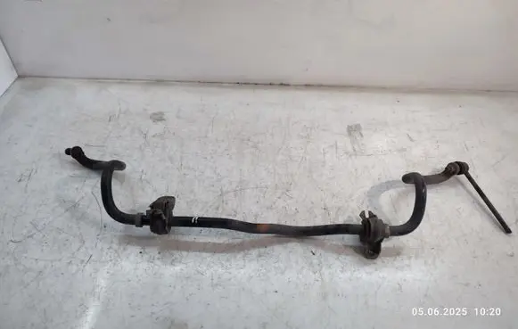Nissan X-Trail T32 Front anti-roll bar/sway bar