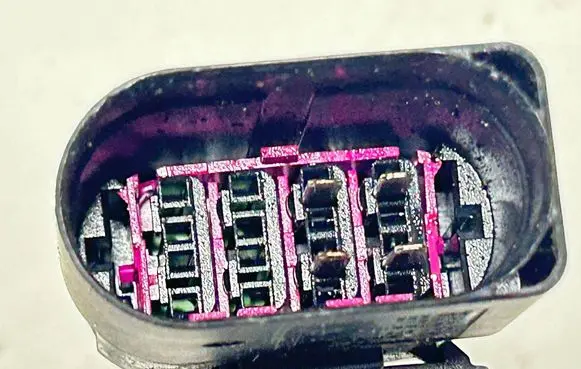 Volkswagen PASSAT B8 Other relay 8D0973834 35174
