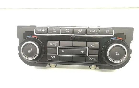 Volkswagen Jetta VI Climate control unit 5K0907044ES 5HB00974661