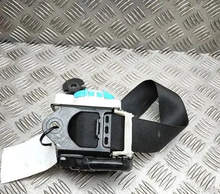 Mercedes-Benz CLA C117 X117 W117 Rear seatbelt A2468600100