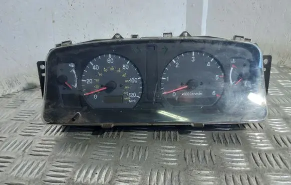 Mitsubishi Pajero Sport I Speedometer (instrument cluster) MR456502 2573106230