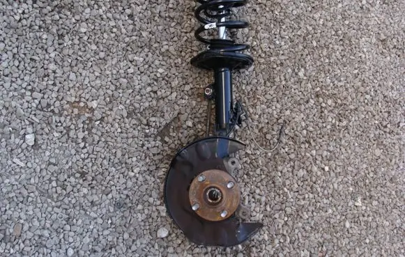 Toyota Corolla E120 E130 Front wheel hub spindle knuckle