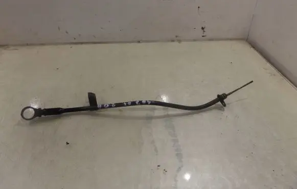 Peugeot 407 Oil level dip stick 