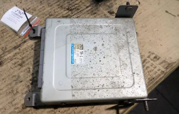 Mazda 323 F Engine control unit/module ECU 