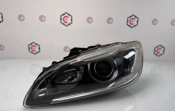 Volvo S60 Headlight/headlamp 31420261