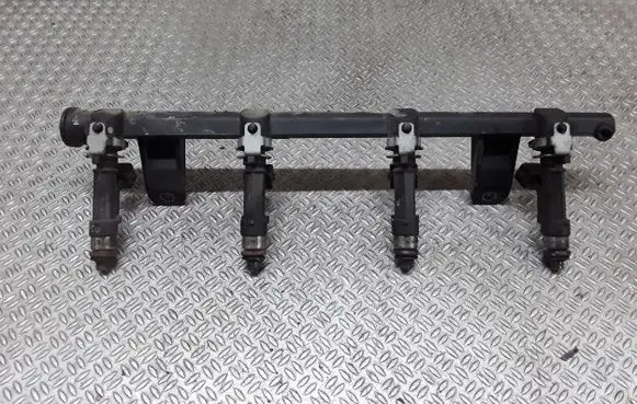 Fuel injectors set