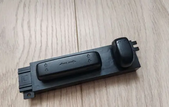 Honda Accord Seat control switch 4121603SDB3A700