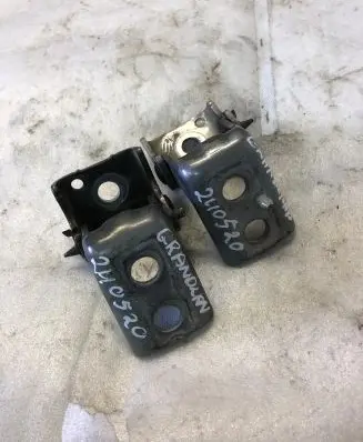 Opel Grandland X Front door hinge set 