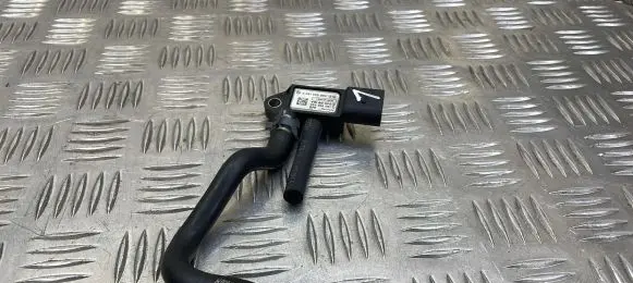 Audi A6 S6 C7 4G Exhaust gas pressure sensor 059906051C 0281006083