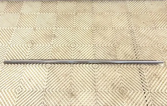 Volkswagen PASSAT B8 Front door windshield rail 