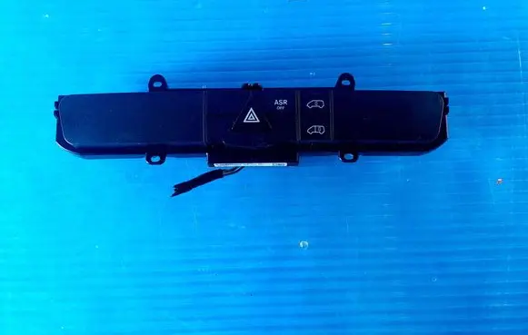 Volkswagen Crafter Hazard light switch A9068701810